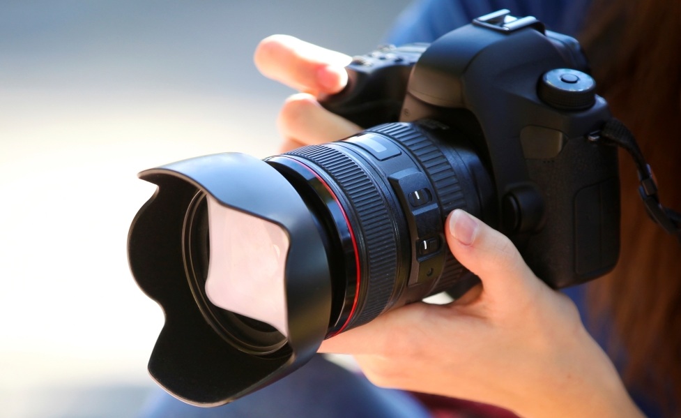 Revenues from the global digital photography market are expected to rise to USD 149.4 billion by 2028, at a CAGR of 4.4%